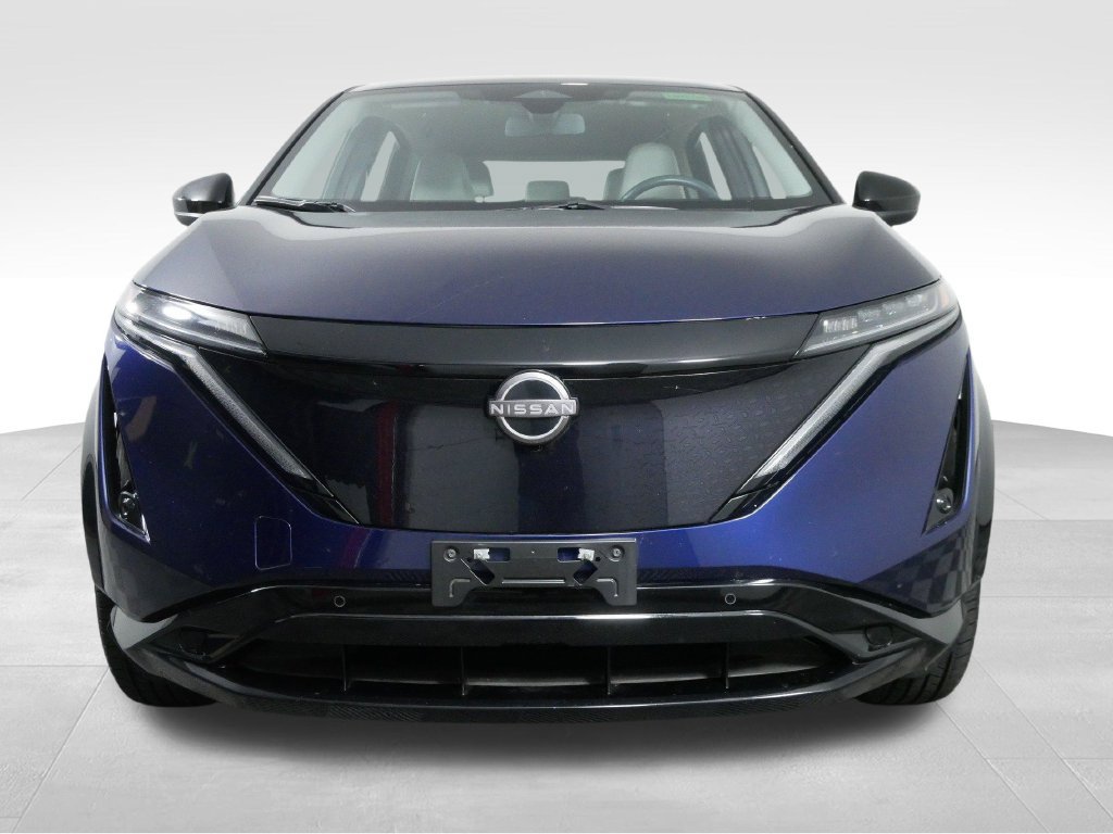 Used 2024 Nissan Ariya AWD image 3