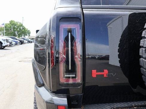 New 2025 GMC Hummer EV 3X w/ Extreme Off-Road Package AWD/4WD image 9