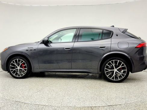 Used 2023 Maserati Grecale Modena AWD/4WD image 8