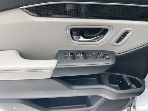 Certified 2023 Honda Pilot Elite image 6