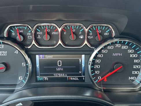 Used 2019 GMC Sierra 2500 SLE w/ SLE Preferred Package RWD image 21