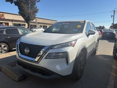 Used 2023 Nissan Rogue SV