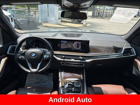 Used 2024 BMW X5 xDrive40i w/ Parking Assistance Package AWD/4WD image 17