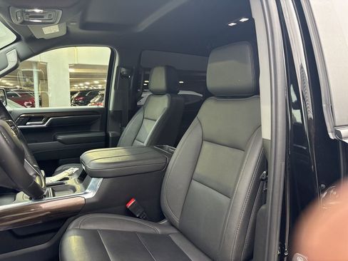 Used 2023 Chevrolet Silverado 1500 RST w/ Convenience Package II image 13