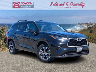 Used 2022 Toyota Highlander XLE