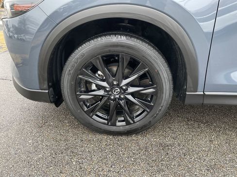 Used 2024 MAZDA CX-5 Carbon Edition image 9
