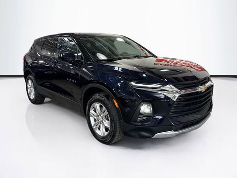 Used 2020 Chevrolet Blazer LT image 3