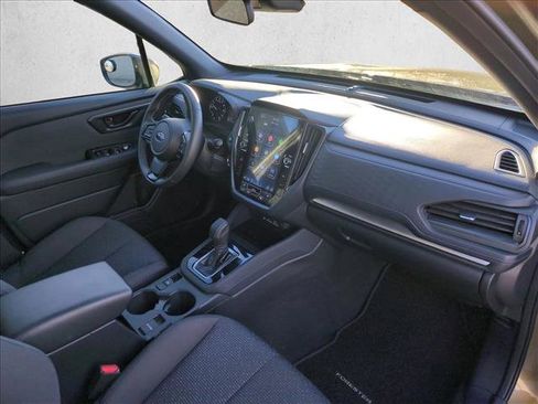 Certified 2025 Subaru Forester Premium image 29