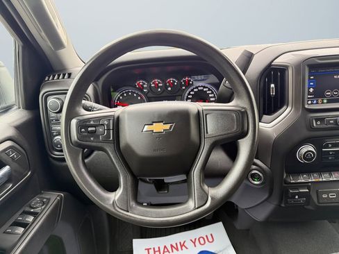 Used 2023 Chevrolet Silverado 1500 Custom image 12