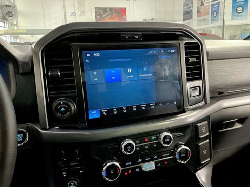 Used 2025 Ford F150 XLT w/ Equipment Group 303A High image 26