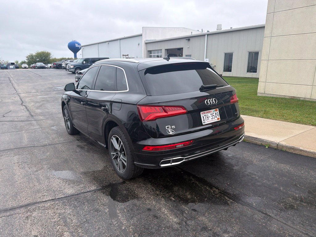 Used 2020 Audi Q5 e Premium w/ Convenience Package AWD/4WD image 1