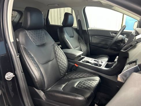 Used 2024 Ford Edge Titanium w/ Equipment Group 301A AWD/4WD image 51