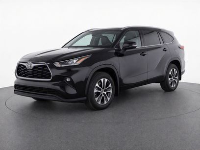 Used 2021 Toyota Highlander XLE