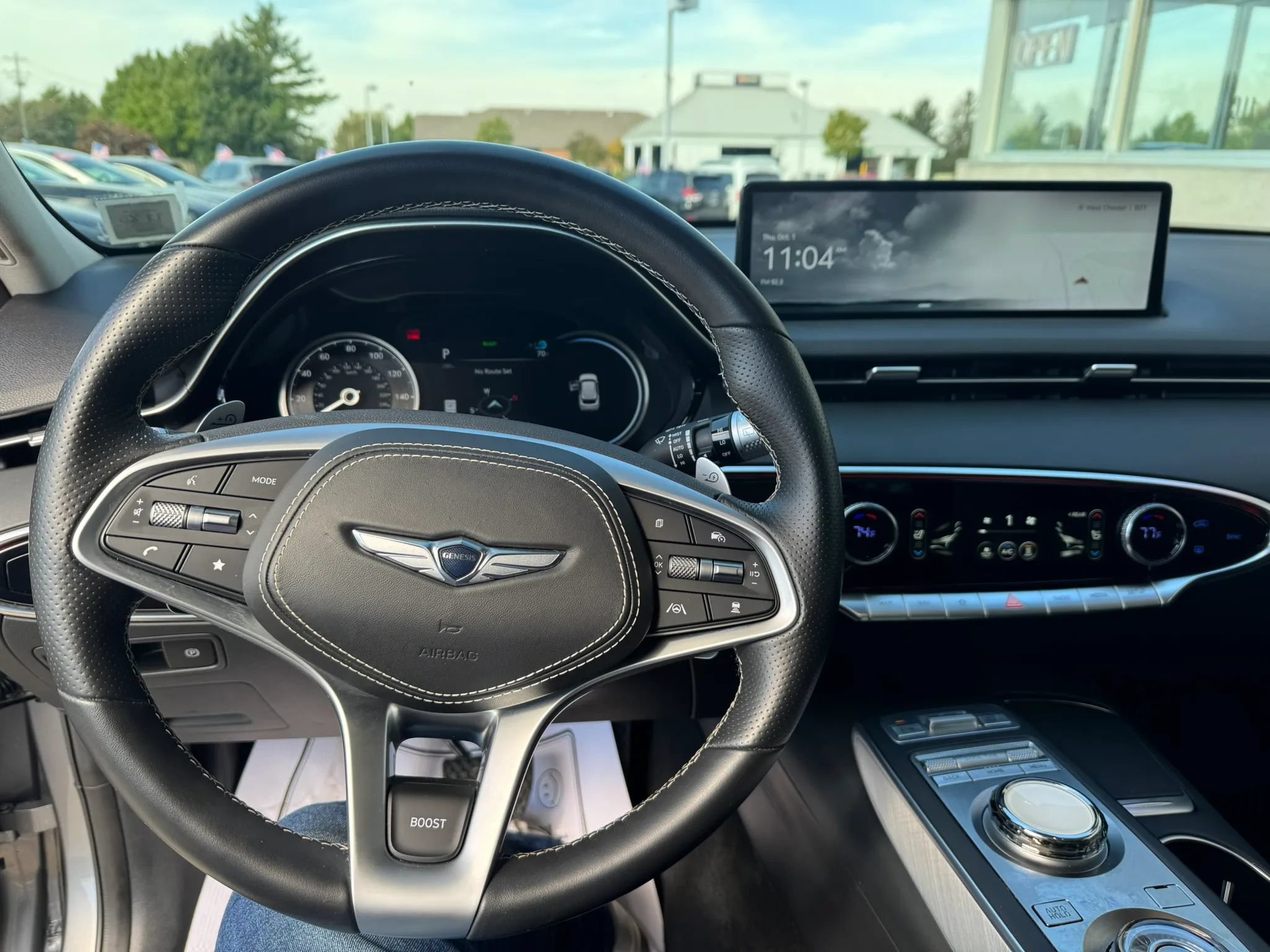 Used 2023 Genesis Electrified GV70 AWD/4WD image 12