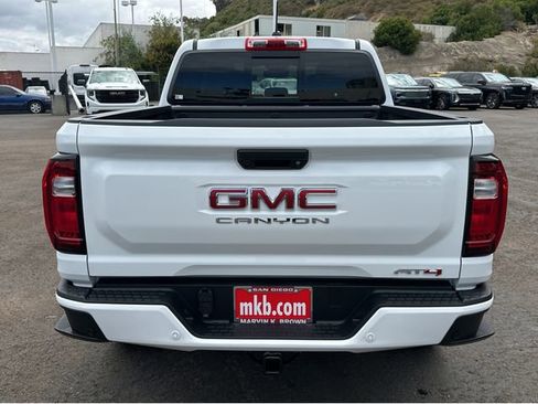 New 2026 GMC Canyon AT4 AWD/4WD image 12