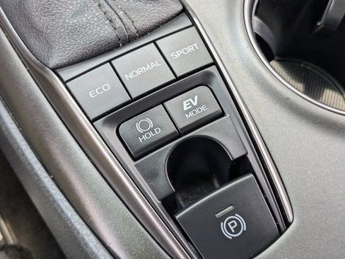 Used 2024 Toyota Camry XSE w/ Navigation Package FWD image 30