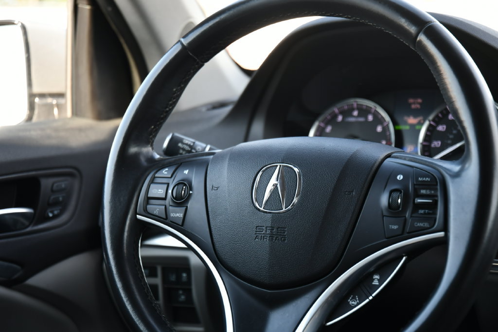 Used 2018 Acura MDX SH-AWD image 23