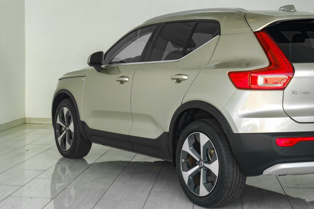 Used 2023 Volvo XC40 B5 Ultimate w/ Protection Package Premier AWD/4WD image 75