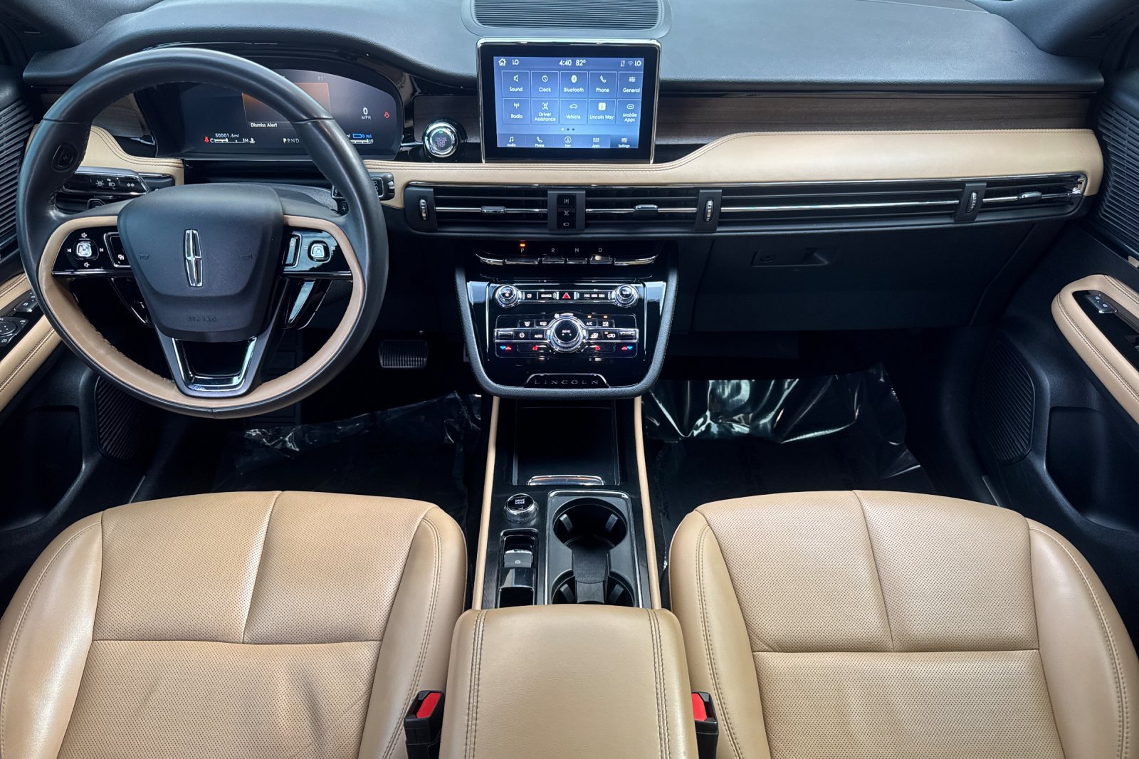 Used 2022 Lincoln Corsair Grand Touring AWD/4WD image 13