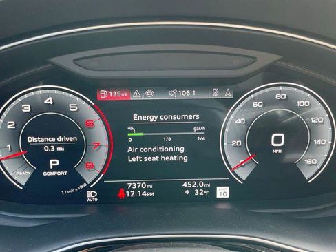 Certified 2025 Audi Q8 Premium Plus w/ Premium Plus Package AWD/4WD image 8