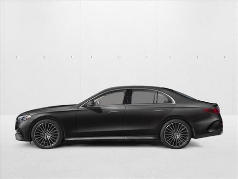 Used 2026 Mercedes-Benz E 350 Sedan image 3