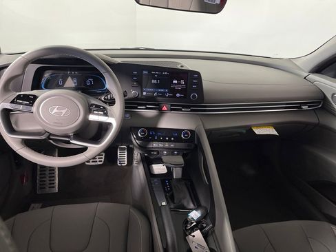 New 2026 Hyundai Elantra Sport image 14