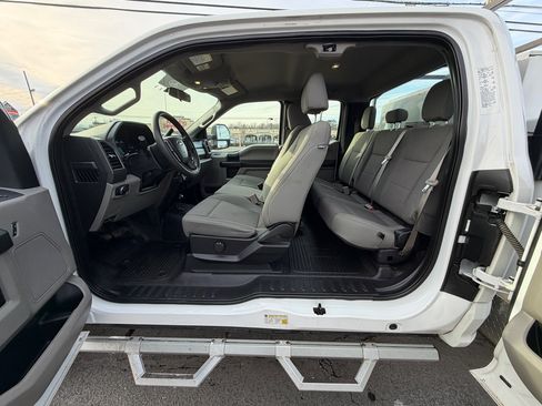 Used 2019 Ford F350 XL w/ Power Equipment Group image 22