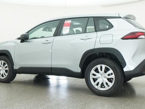 New 2026 Toyota Corolla Cross L FWD image 33