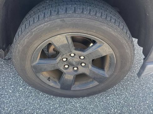 Used 2017 Chevrolet Silverado 1500 W/T w/ Black Out Edition RWD image 14