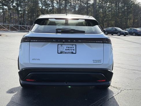 Certified 2023 Nissan Ariya AWD image 4
