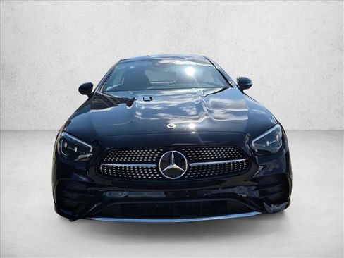 Used 2023 Mercedes-Benz E 450 Coupe image 2