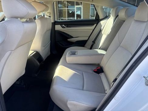 Used 2019 Honda Accord LX image 19