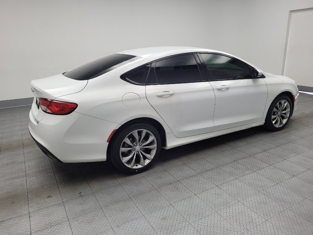 Used 2015 Chrysler 200 S w/ Comfort Group FWD image 10