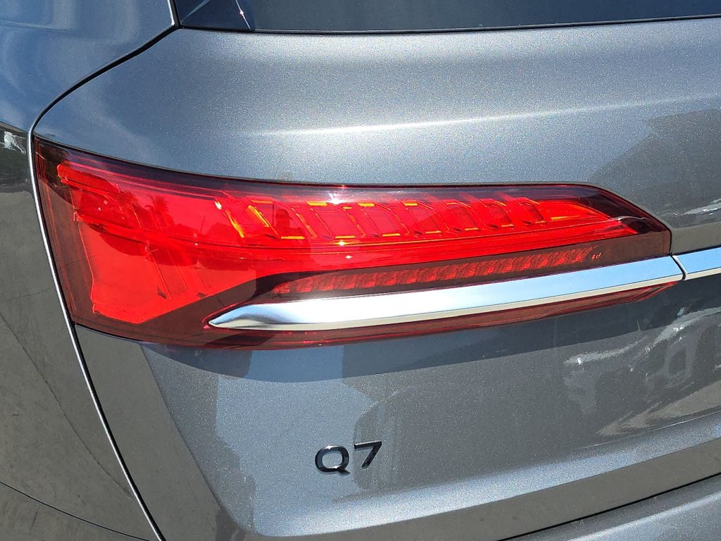 Certified 2026 Audi Q7 3.0T Premium Plus w/ Premium Plus Package AWD/4WD image 35