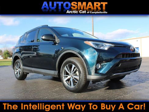 Used 2017 Toyota RAV4 XLE image 1