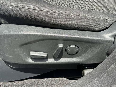 Used 2019 Ford Explorer XLT AWD/4WD image 20