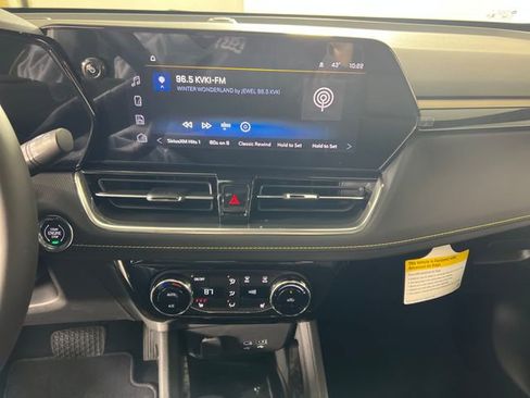New 2026 Chevrolet TrailBlazer ACTIV w/ Convenience Package FWD image 17