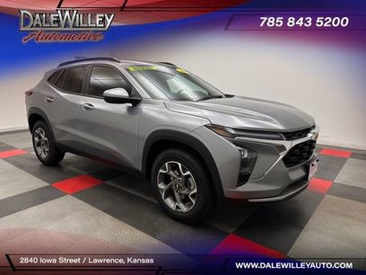 Used 2025 Chevrolet Trax LT