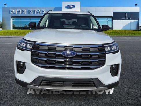 New 2026 Ford Explorer Active w/ Active Comfort Package image 2