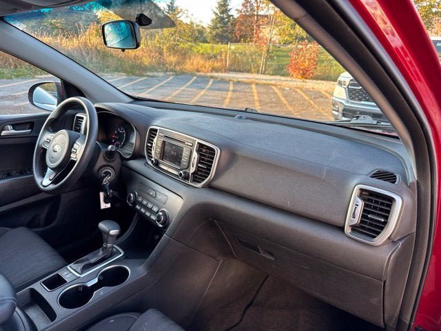 Used 2019 Kia Sportage LX FWD image 25