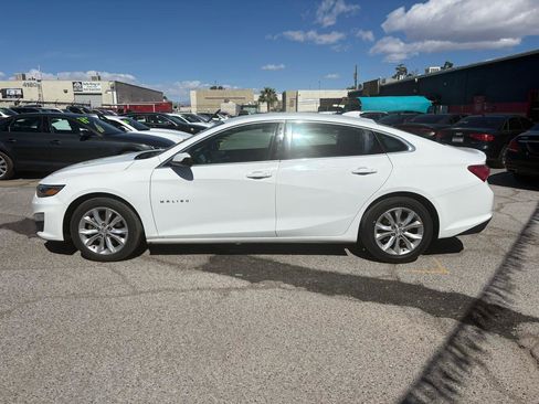 Used 2021 Chevrolet Malibu LT FWD image 3