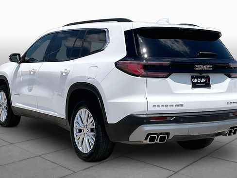 Used 2026 GMC Acadia Elevation w/ Elevation Premium Package AWD/4WD image 12