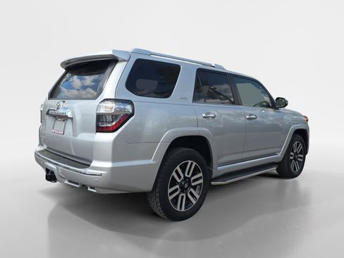 Used 2021 Toyota 4Runner Limited image 5