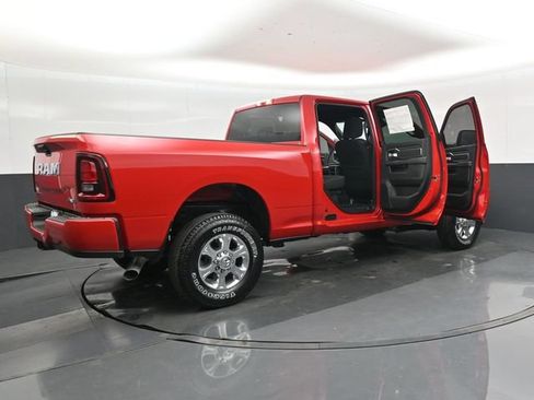 New 2026 RAM 2500 Big Horn AWD/4WD image 48
