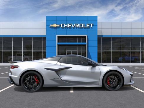 New 2026 Chevrolet Corvette Z06 w/ Stealth Interior Trim Package RWD image 5