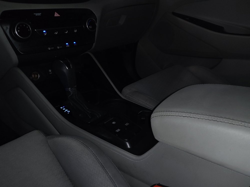 Used 2020 Hyundai Tucson Value FWD image 26