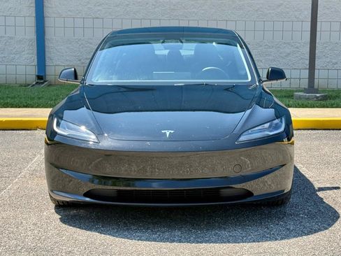 Used 2024 Tesla Model 3 Long Range AWD/4WD image 2