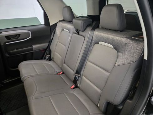 Used 2025 Ford Bronco Sport Badlands AWD/4WD image 15