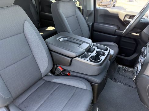 Used 2024 Chevrolet Silverado 1500 Custom Trail Boss w/ LPO, Dark Essentials Package AWD/4WD image 10