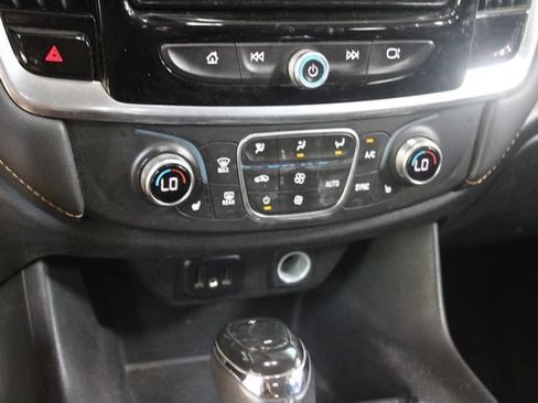 Used 2020 Chevrolet Traverse LT w/ LPO, Floor Liner Package AWD/4WD image 16
